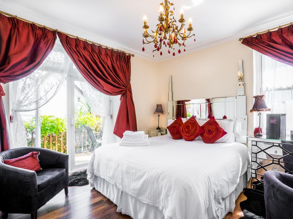 Westwood Guest House Лайм-Реджис Экстерьер фото
