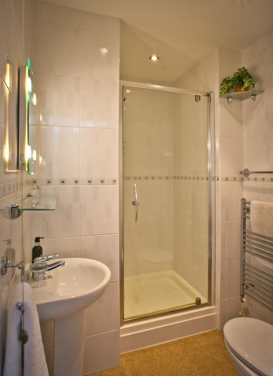 Westwood Guest House Лайм-Реджис Номер фото